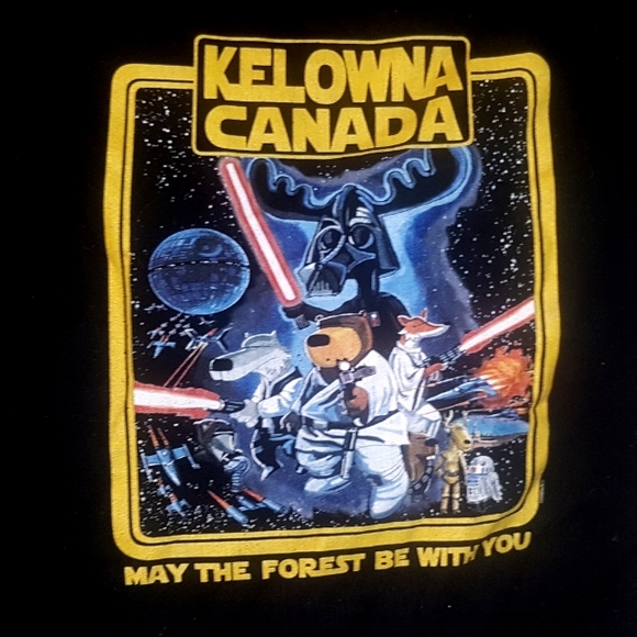 Kelowna Canada  Tee Shirt - Picture 4 of 8